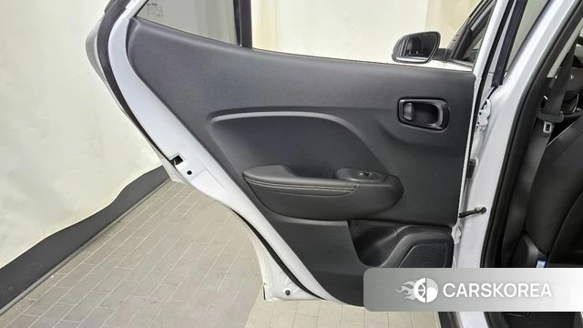 Hyundai Venue id 4244851 из Кореи 17