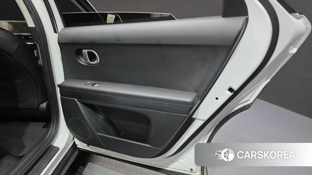 Hyundai Ionic 5 id 4702400 из Кореи 17