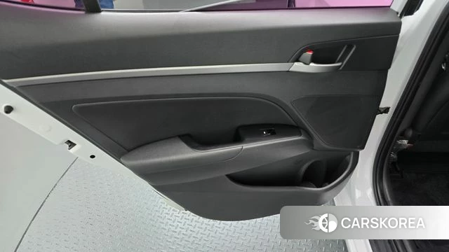Hyundai Avante AD id 4850073 из Кореи 17