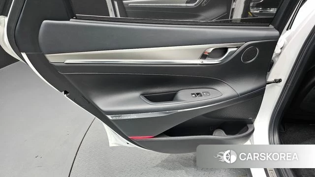 Hyundai The New Grandeur IG id 4530246 из Кореи 17