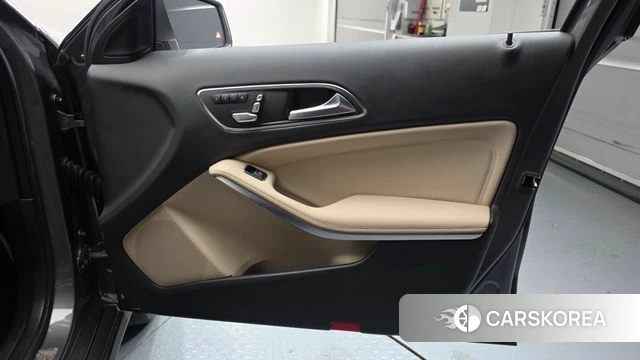 Mercedes-Benz GLA-Class X156 id 4521051 из Кореи 17