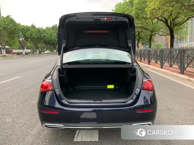Mercedes-Benz E-class id 4314665 из Китая 17