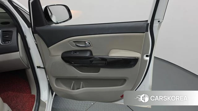 Kia The New Carnival id 4873059 из Кореи 17