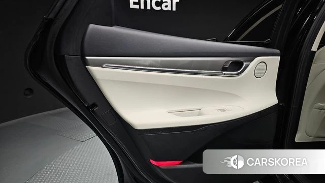 Hyundai The New Grandeur IG Hybrid id 4613751 из Кореи 17