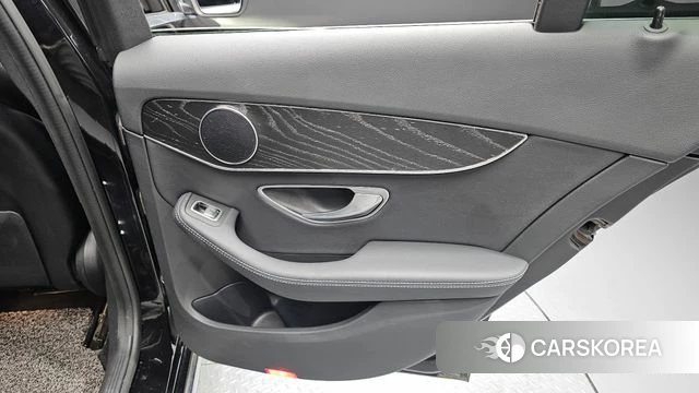 Mercedes-Benz C-Class W205 id 4530756 из Кореи 17