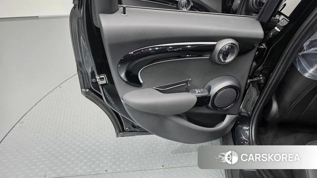 Mini Cooper id 4928647 из Кореи 17