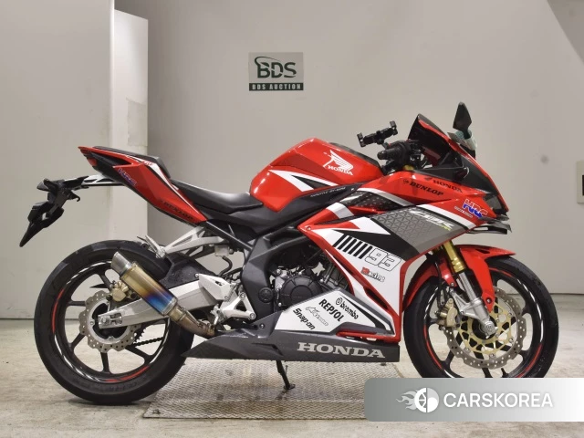Проданный Honda CBR250RR 2017 из Японии