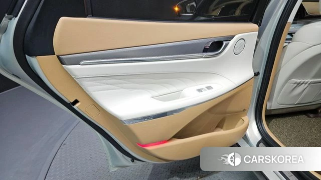 Hyundai The New Grandeur IG id 4604621 из Кореи 17