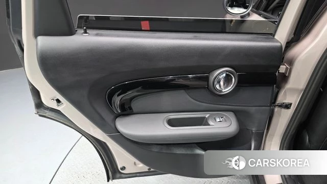 Mini Cooper Clubman id 4308281 из Кореи 17