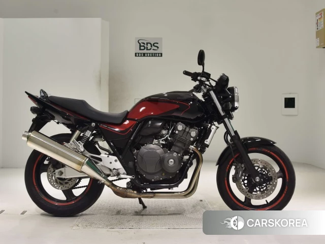 Проданный Honda CB400SF 2010 из Японии