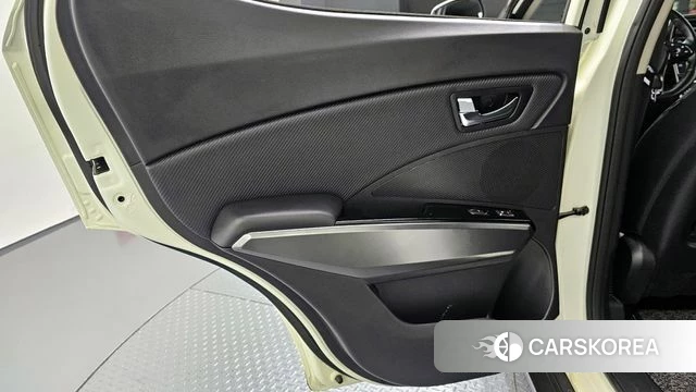 Ssangyong Tivoli Air id 4303897 из Кореи 17