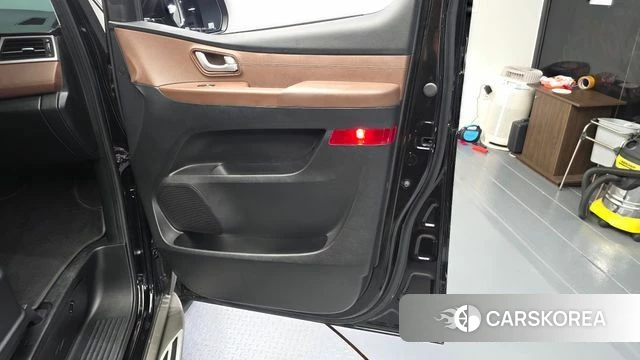 Hyundai The New Grand Starex id 4536632 из Кореи 17