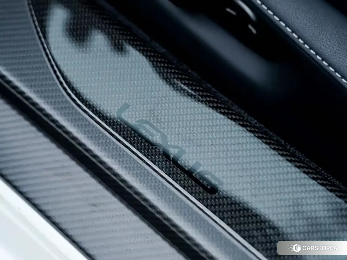 Lexus LC id 4539021 из Китая 17