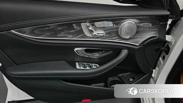 Mercedes-Benz E-Class W213 id 4223296 из Кореи 17