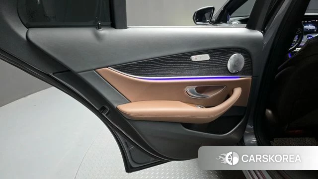 Mercedes-Benz E-Class W213 id 4195542 из Кореи 17