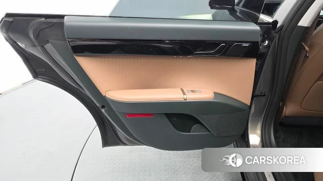 Hyundai Grandeur Hybrid (GN7) id 4871150 из Кореи 17