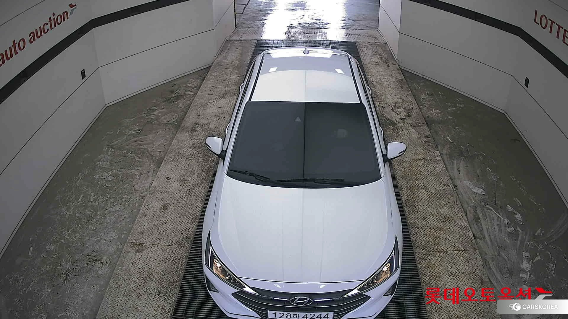 Hyundai Avante id 3881984 из Кореи 17