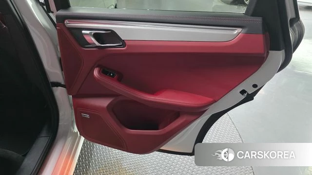 Porsche Macan id 4292723 из Кореи 17