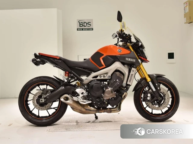 Проданный Yamaha MT-09 2015 из Японии