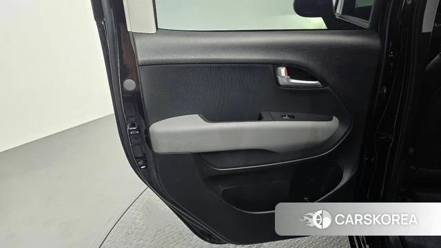 Kia The New Kia Ray EV id 4675033 из Кореи 17