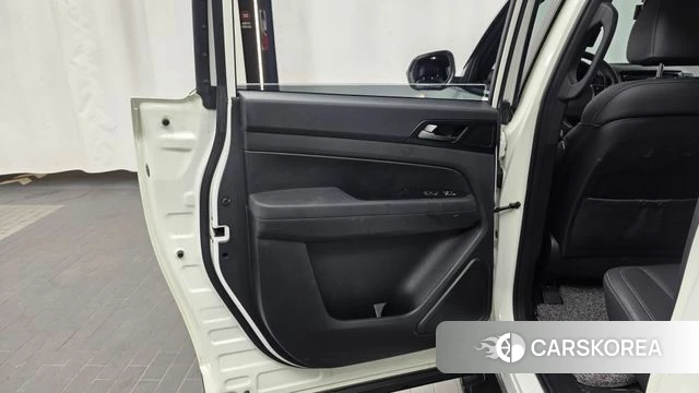 Ssangyong Rexton Sports Cannes id 4647357 из Кореи 17