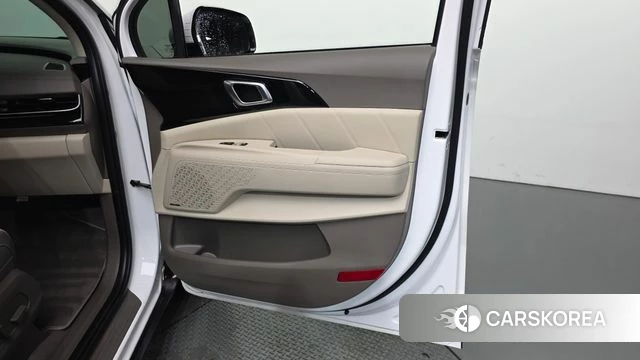 Kia The New Carnival 4th Generation id 4349161 из Кореи 17