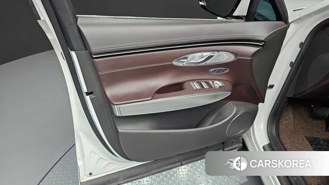 Genesis GV70 id 4232017 из Кореи 17