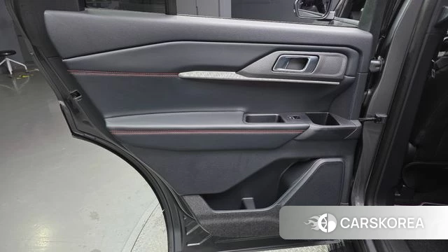 Ford Explorer 6th Generation id 4607492 из Кореи 17