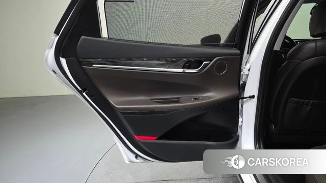 Hyundai Grandeur IG id 4325622 из Кореи 17