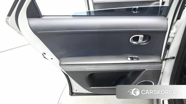 Hyundai Ionic 5 id 4905656 из Кореи 17