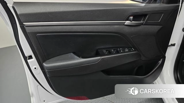 Hyundai Avante AD id 4188725 из Кореи 17