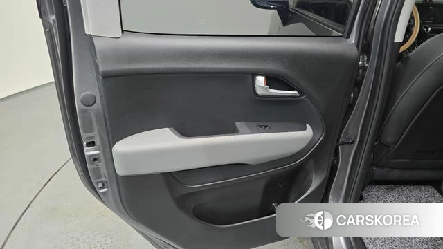 Kia The New Kia Ray id 4354228 из Кореи 17
