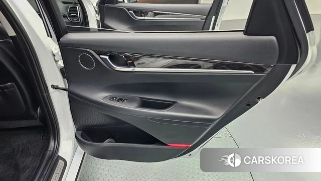 Hyundai Grandeur IG id 4356591 из Кореи 17