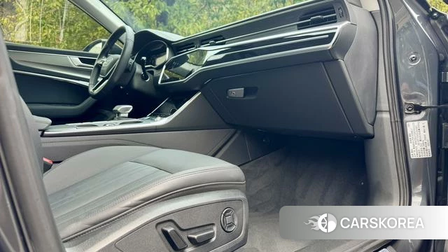 Audi A6 (import) id 4277131 из Китая 17