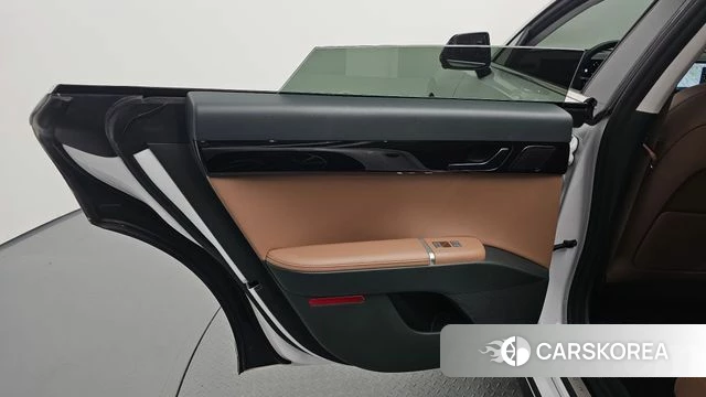 Hyundai Grandeur (GN7) id 4792617 из Кореи 17