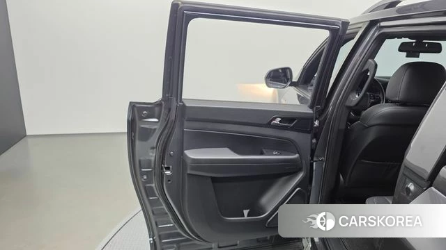 Ssangyong Rexton Sports id 4324475 из Кореи 17