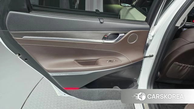 Hyundai Grandeur IG id 4610608 из Кореи 17