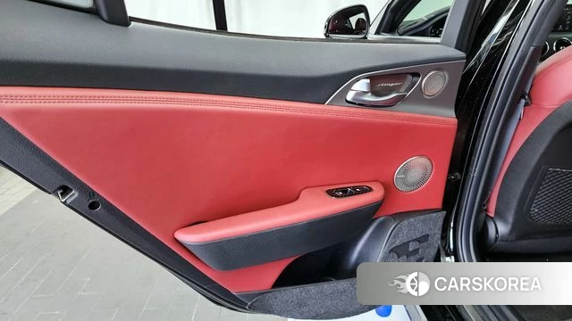 Kia Stinger id 4339091 из Кореи 17