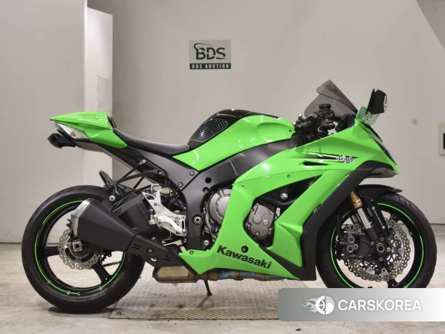 Проданный Kawasaki ZX-10R NINJA ABS 2012 из Японии, фото 2