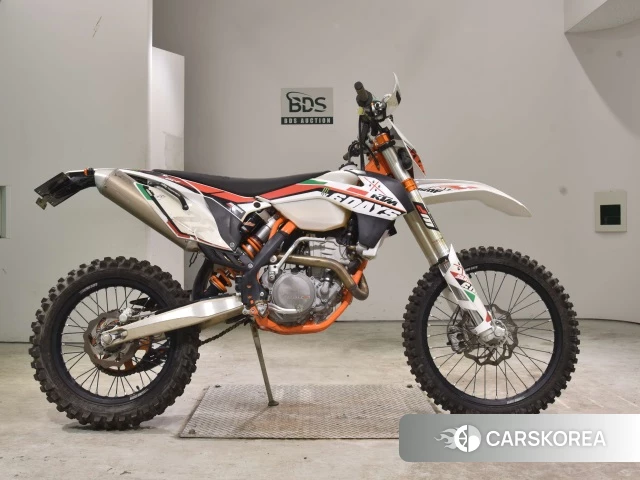 Проданный KTM 250 EXC-F SIX DAYS 2014 из Японии, фото 2