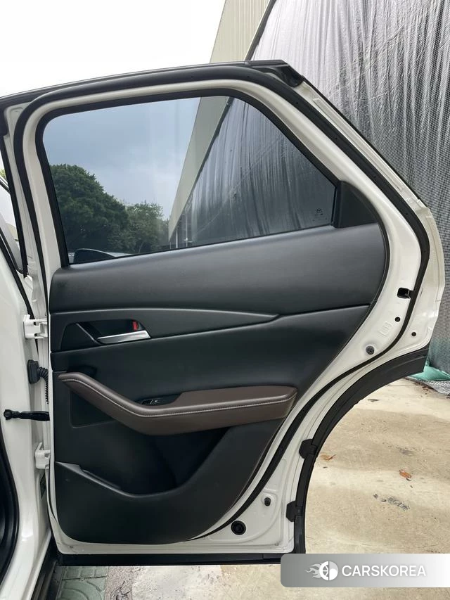 Mazda CX-30 id 4273830 из Китая 17
