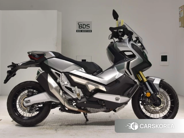 Проданный Honda X-ADV 750 2018 из Японии
