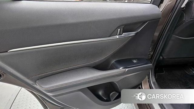 Toyota Camry (XV70) id 4269558 из Кореи 17