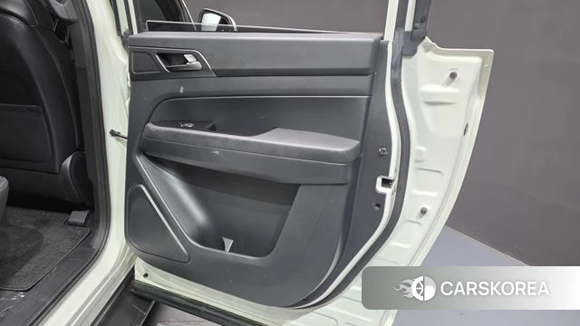 Ssangyong The New Rexton Sports Cannes id 4793530 из Кореи 17