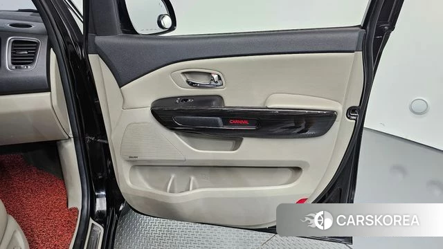 Kia The New Carnival id 4837275 из Кореи 17