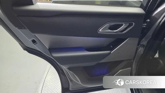 Land Rover Range Rover Velar id 4232510 из Кореи 17