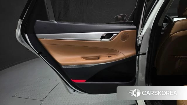 Hyundai Grandeur IG id 4417314 из Кореи 17