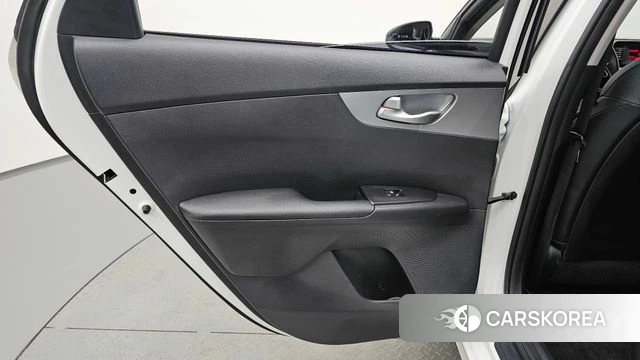 Kia The New K3 2nd generation id 4282577 из Кореи 17