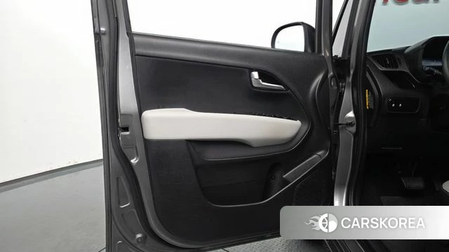 Kia The New Kia Ray EV id 4243168 из Кореи 17