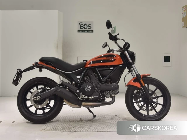 Проданный Ducati SCRAMBLER SIXTY2 2017 из Японии